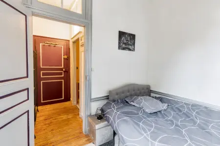 Appartement moderne 45 m² avec vue sur ville à Sens : photo 3