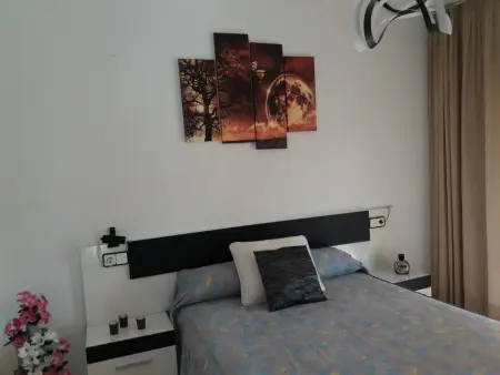 Appartement moderne à La Pineda, 2 chambres, piscine et terrasse : photo 12