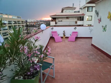 Appartement moderne à La Pineda, 2 chambres, piscine et terrasse : photo 32