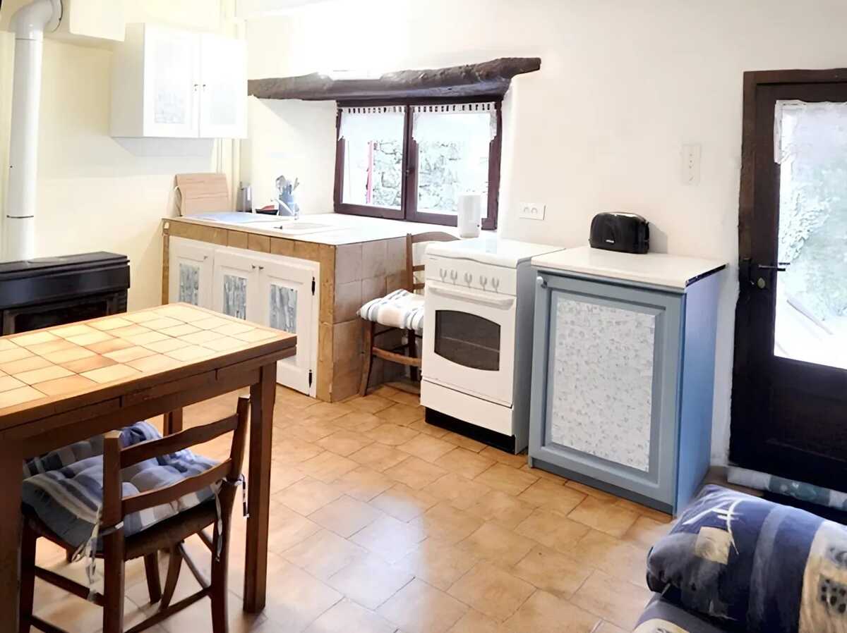 Maison 33 m² vue montagne, terrasse à Dompnac - Photo 5