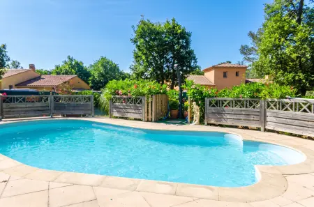 Appartement charmant au Luc avec piscine partagée, 42 m² - Photo 3