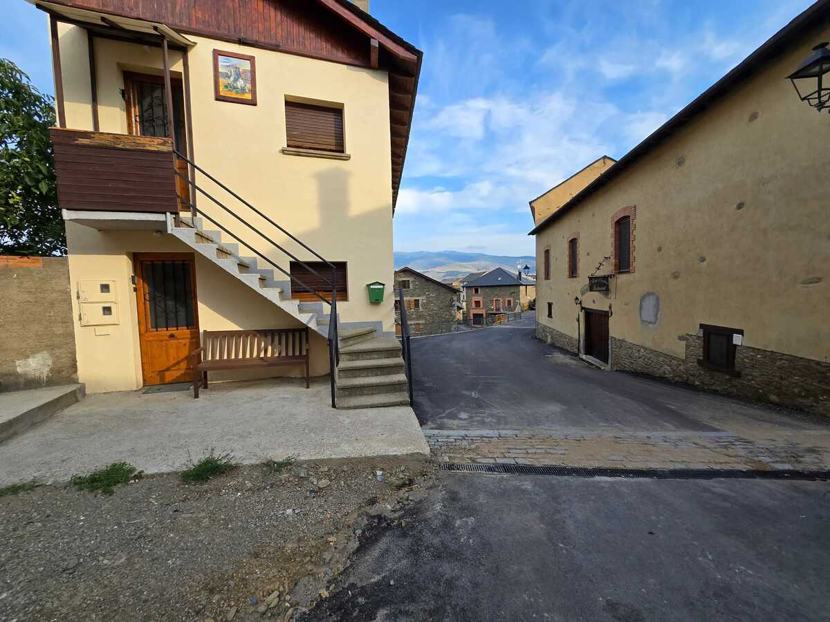 Appartement 60 m² avec cheminée et vue montagne à Alp - Photo 21