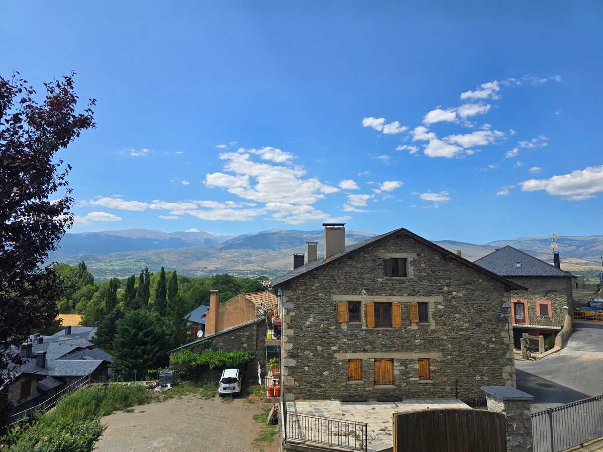 Appartement 60 m² avec cheminée et vue montagne à Alp - Photo 22