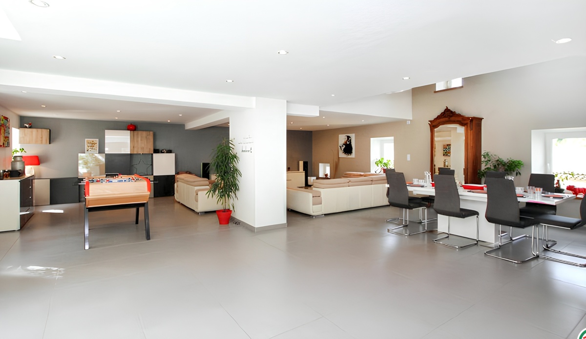 Villa 260 m² à Divajeu : 5 chambres, piscine privée - Photo 23