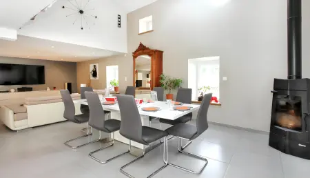 Villa spacieuse à Divajeu avec piscine privée, Villa 10 personnes à Divajeu - Photo 9