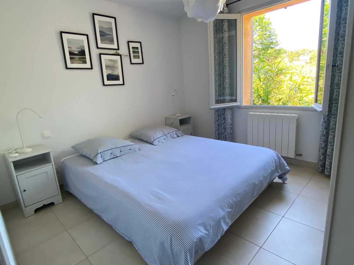 Villa 200 m² avec piscine privée et salle de sport - Photo 3