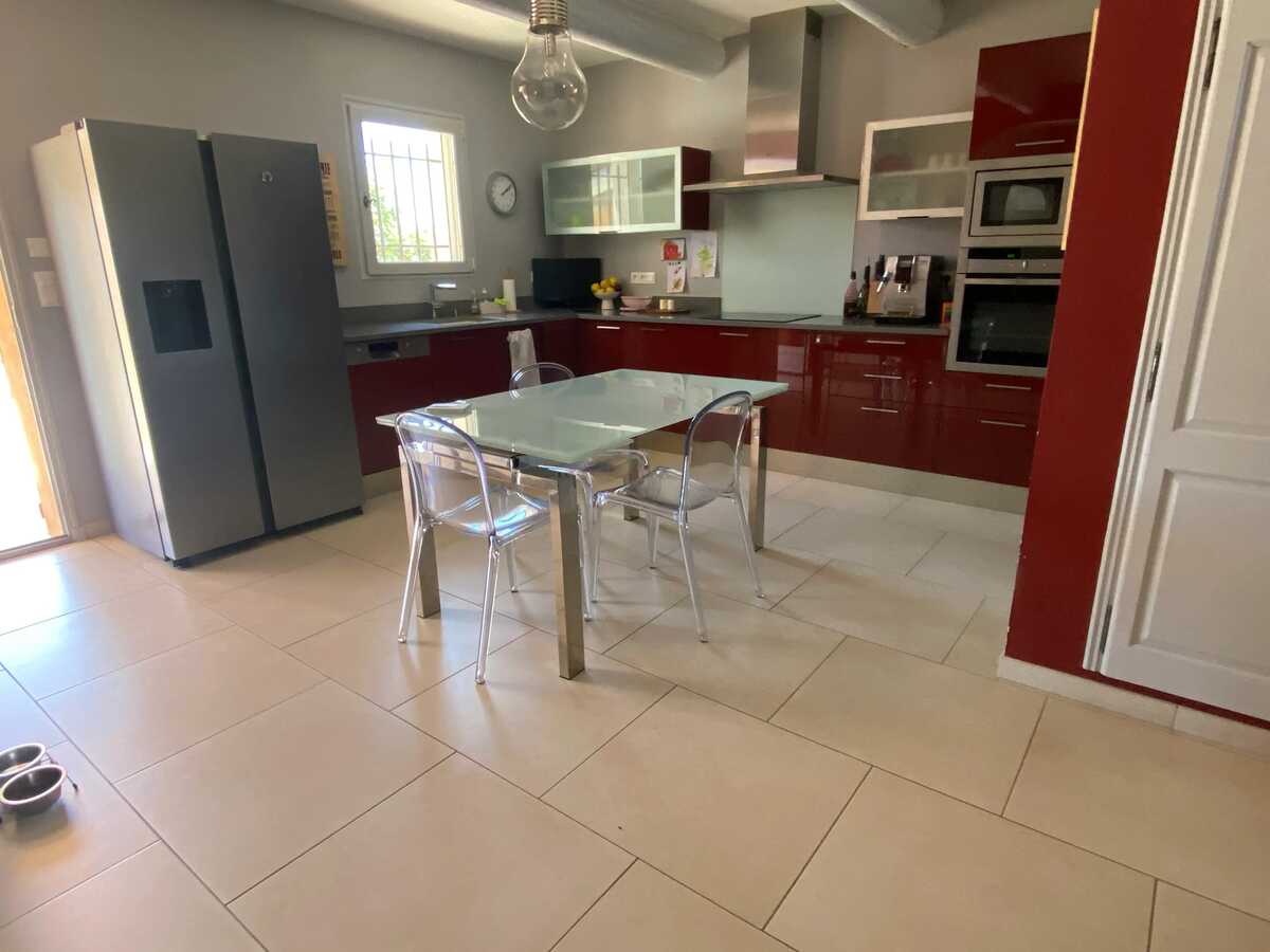 Villa 200 m² avec piscine privée et salle de sport - Photo 5