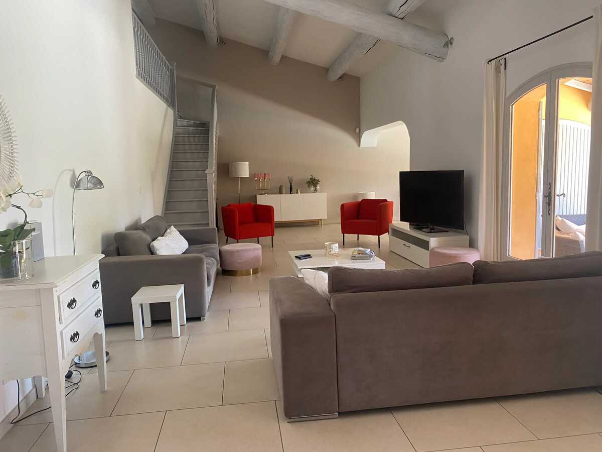 Villa 200 m² avec piscine privée et salle de sport - Photo 6