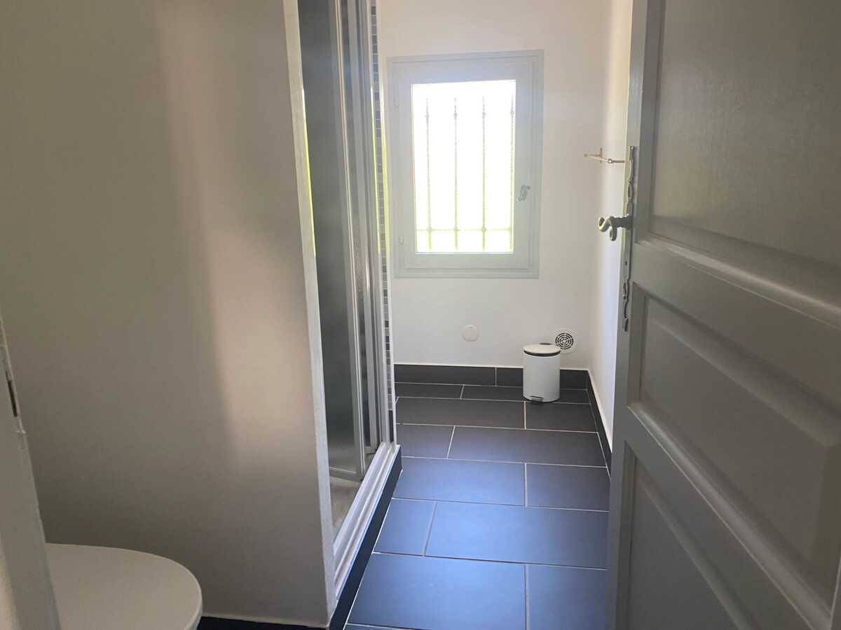 Villa 200 m² avec piscine privée et salle de sport - Photo 21