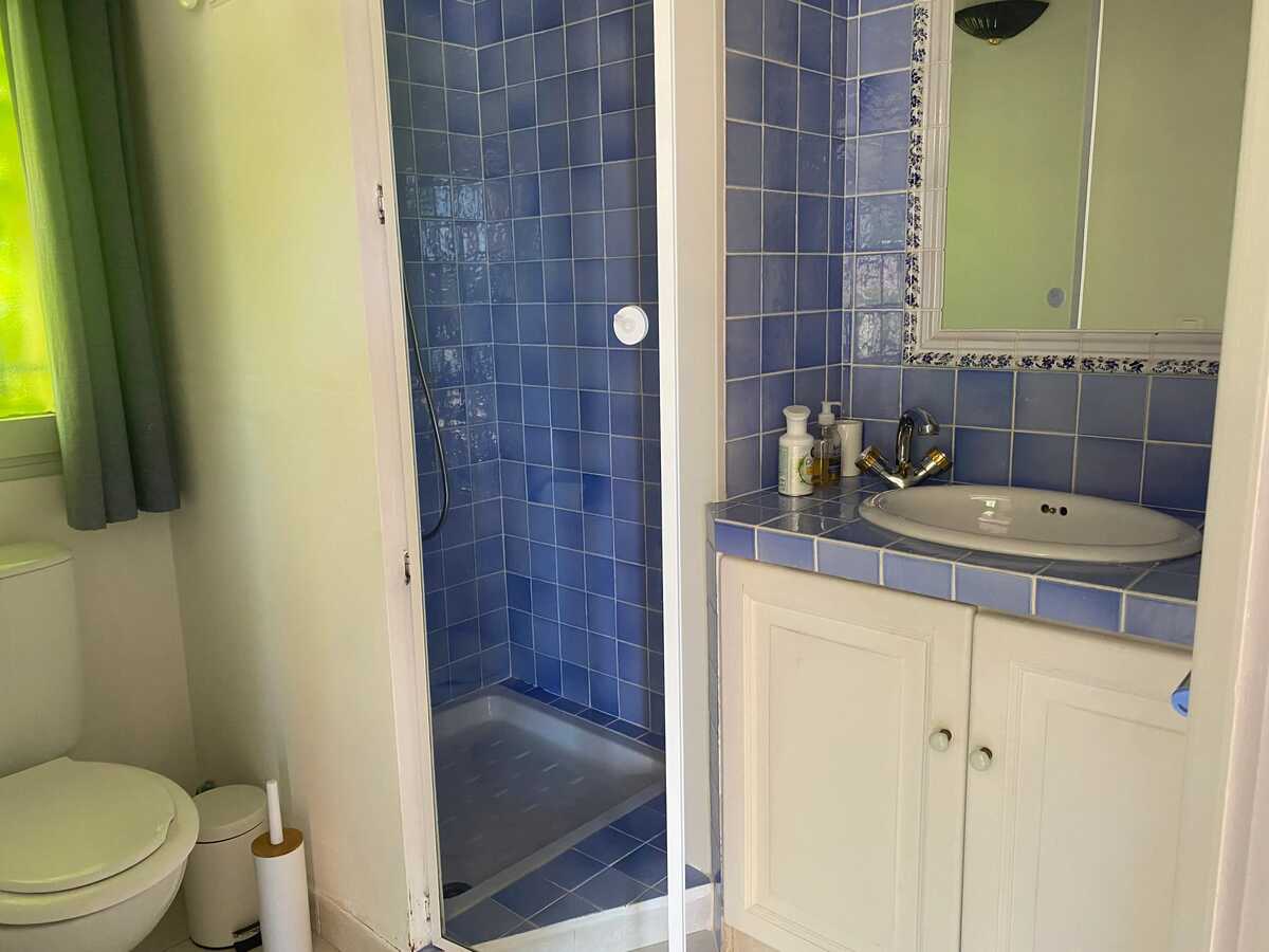 Villa 200 m² avec piscine privée et salle de sport - Photo 24