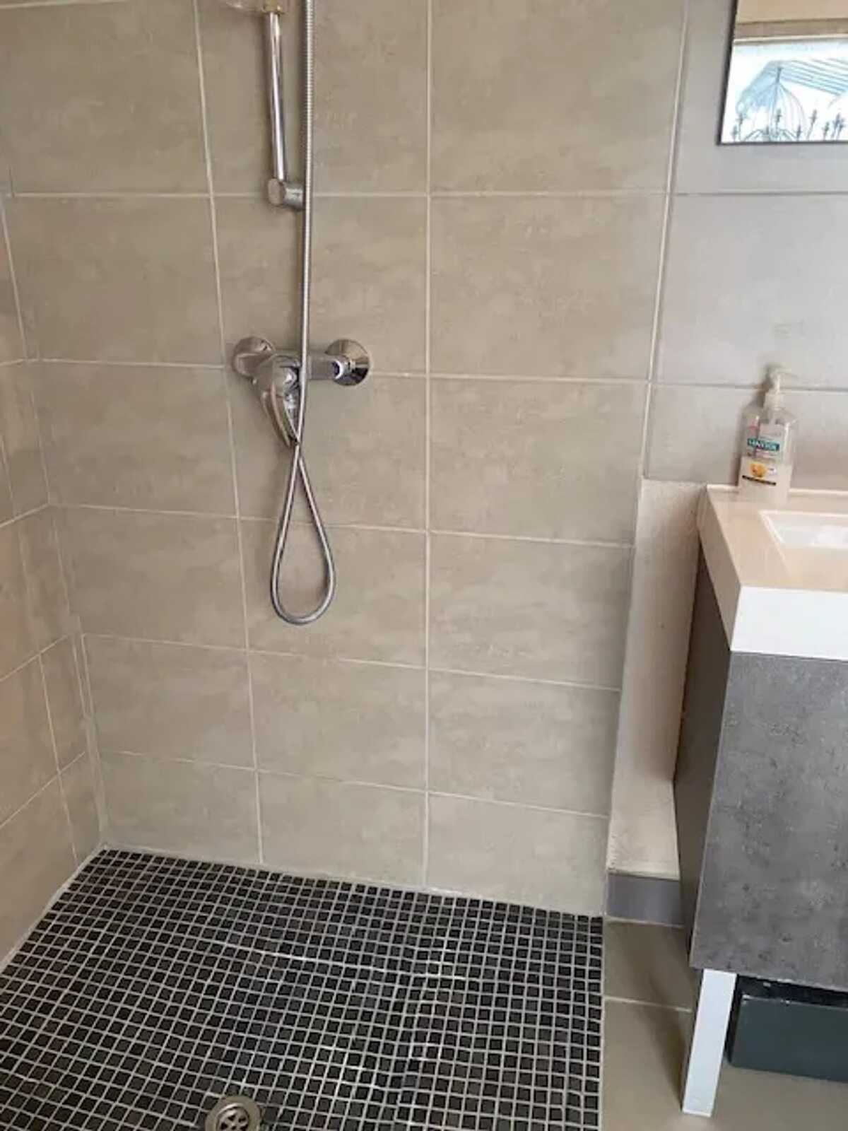 Villa 200 m² avec piscine privée et salle de sport - Photo 39