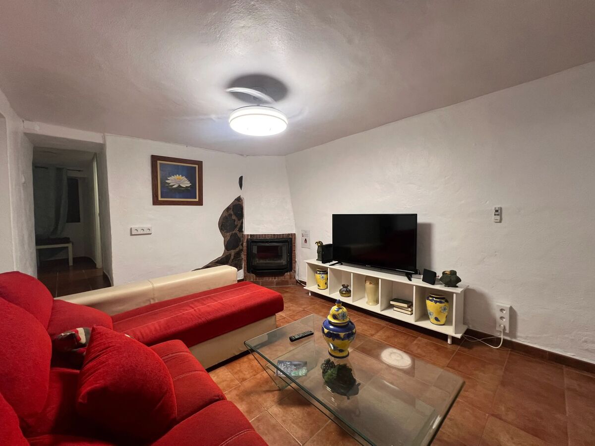 Maison 5 personnes à Benalauría avec cheminée et barbecue - Photo 10