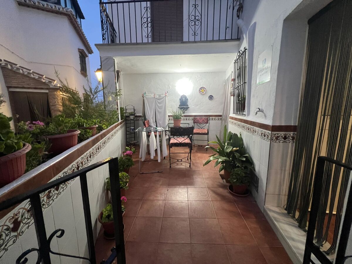 Maison 5 personnes à Benalauría avec cheminée et barbecue - Photo 17