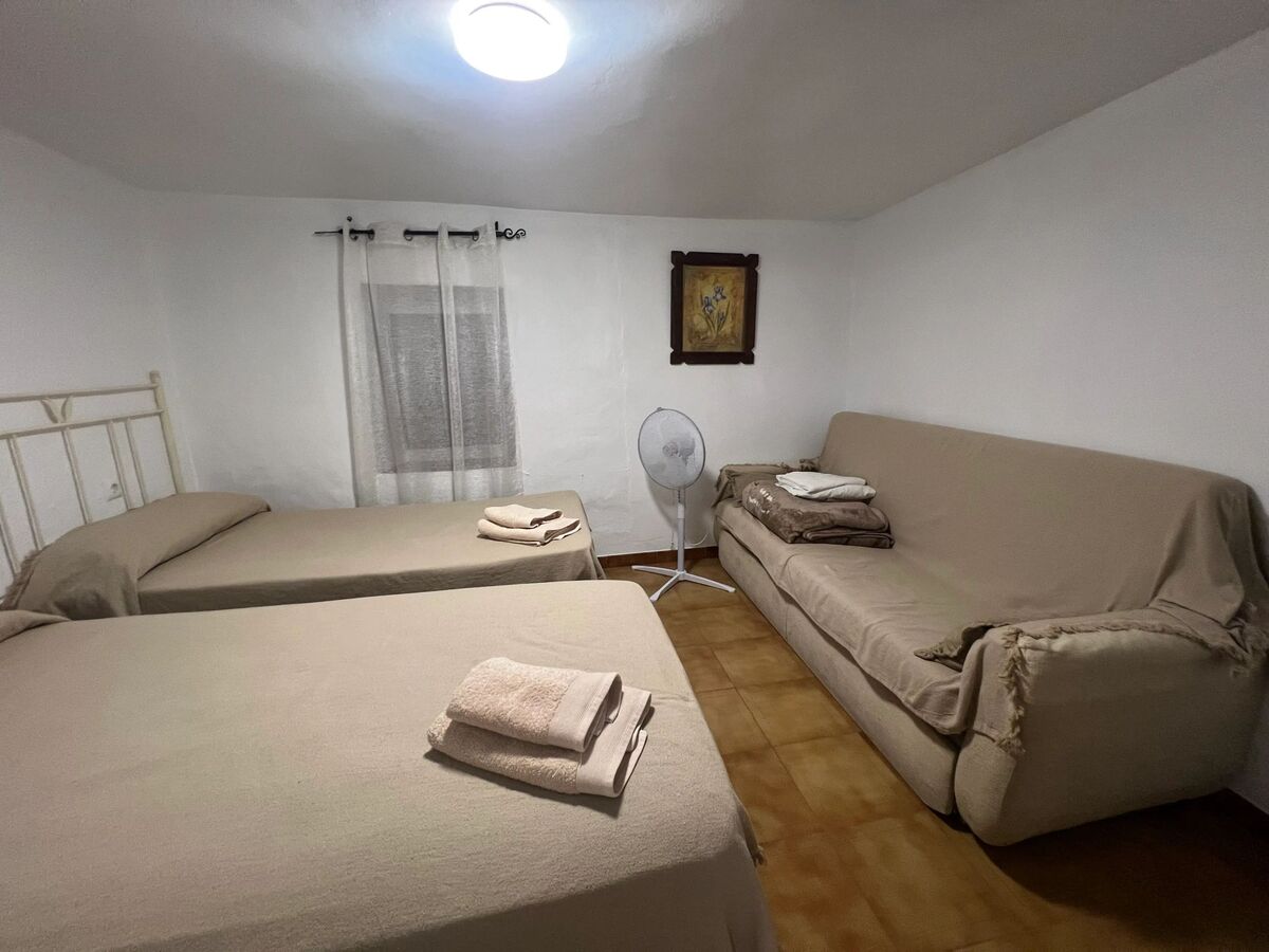 Maison 5 personnes à Benalauría avec cheminée et barbecue - Photo 19
