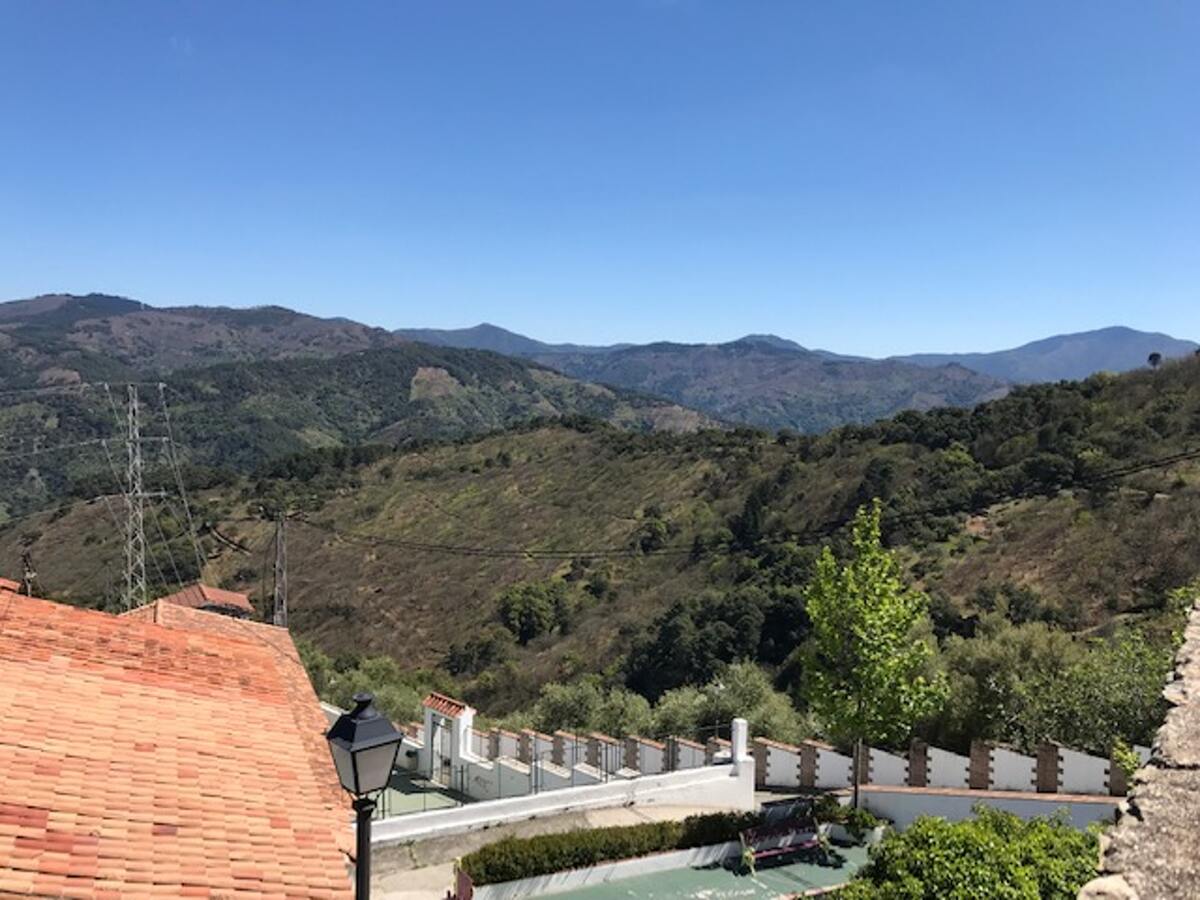 Maison 5 personnes à Benalauría avec cheminée et barbecue - Photo 32