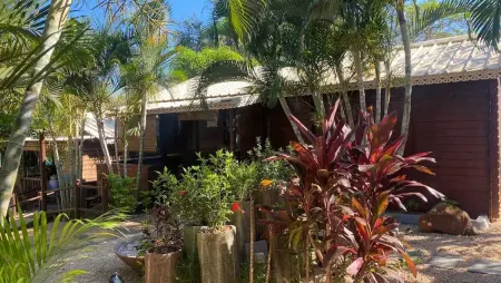 Maison avec piscine partagée à Albion, à 100 m de la plage : photo 3