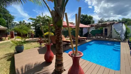 Maison avec piscine partagée à Albion, à 100 m de la plage : photo 4