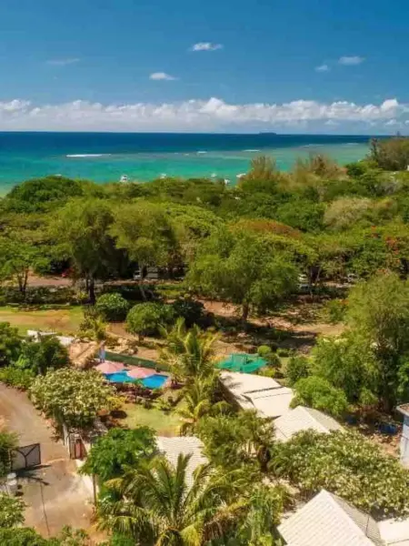 Maison avec piscine partagée à Albion, à 100 m de la plage : photo 6