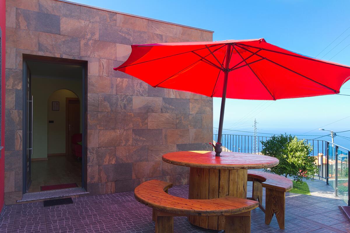 Maison 320 m² vue mer et montagnes à Ponta do Sol - Photo 10