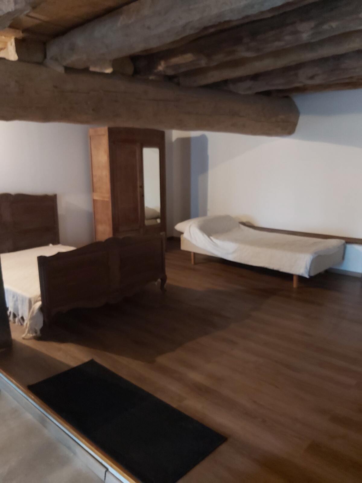 Maison 205m² à Lanarce : jacuzzi, sauna, jeux extérieurs - Photo 9