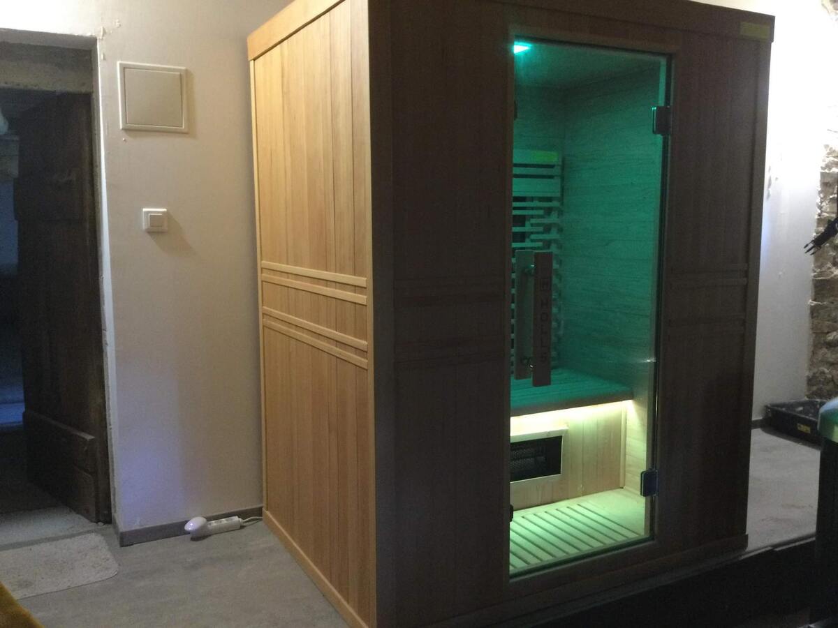 Maison 205m² à Lanarce : jacuzzi, sauna, jeux extérieurs - Photo 21