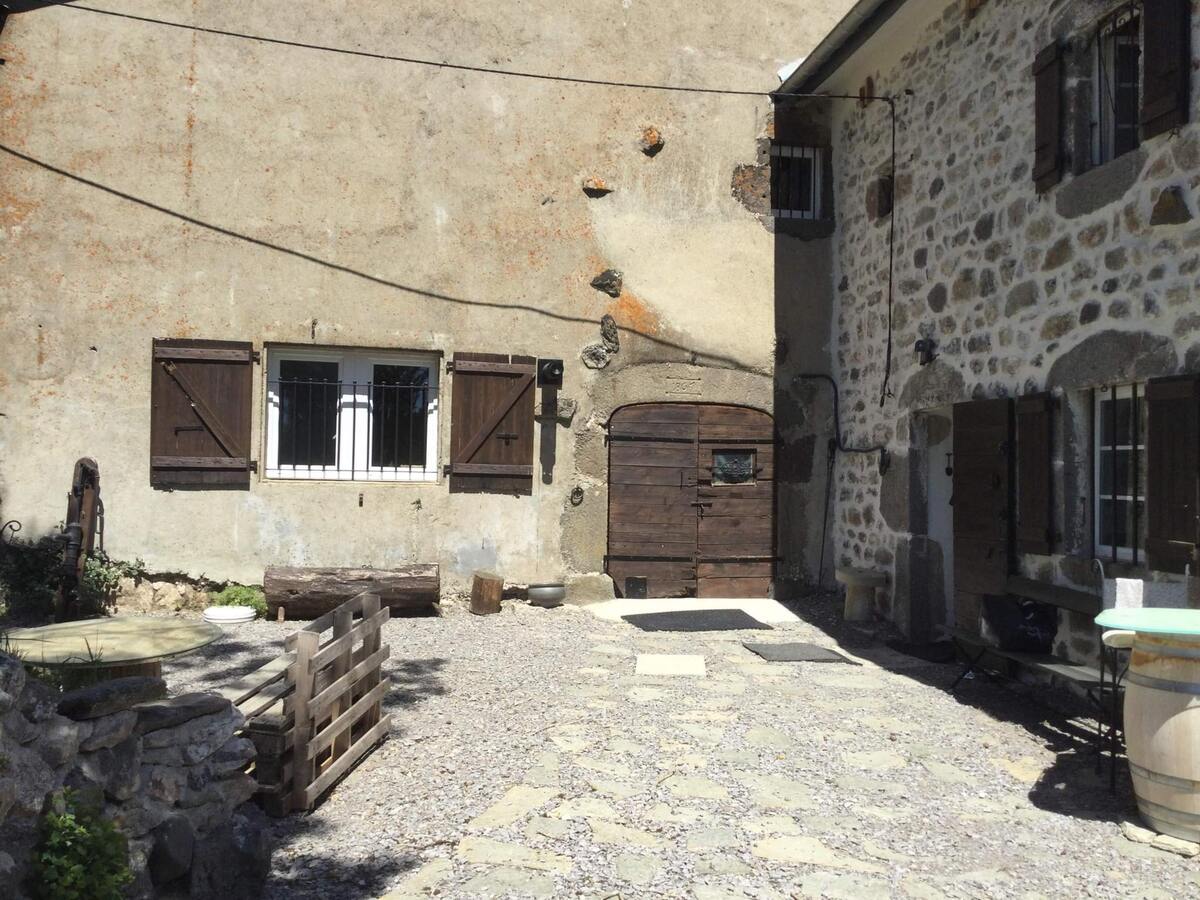 Maison 205m² à Lanarce : jacuzzi, sauna, jeux extérieurs - Photo 28