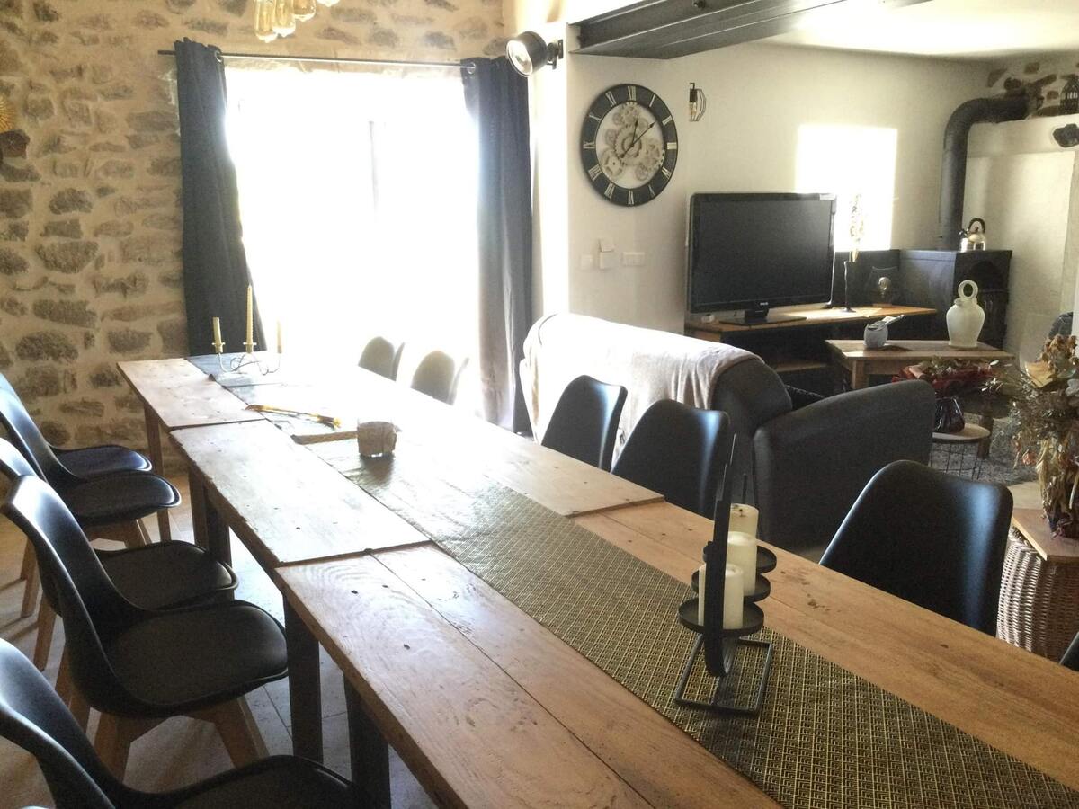Maison 205m² à Lanarce : jacuzzi, sauna, jeux extérieurs - Photo 33