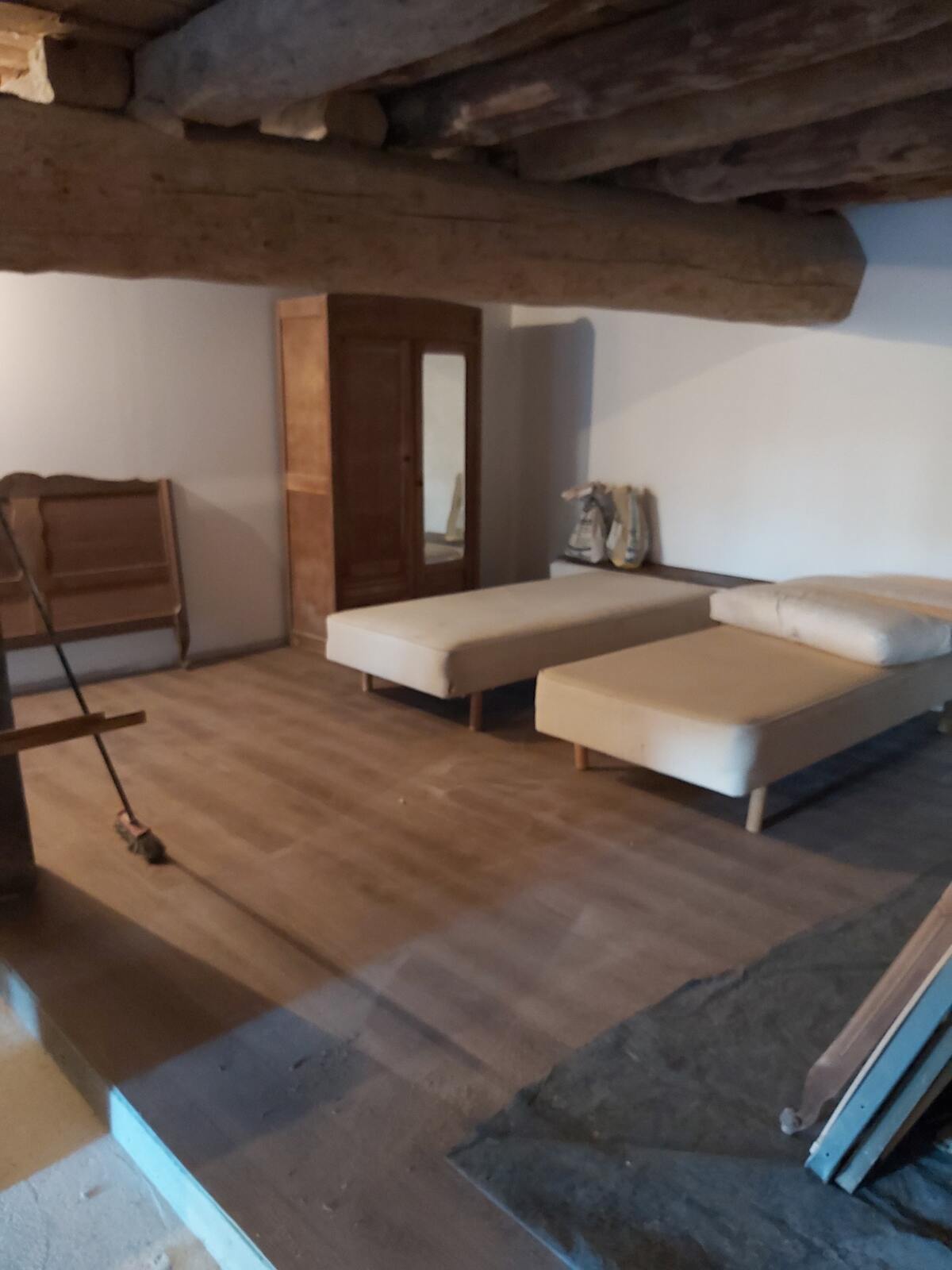 Maison 205m² à Lanarce : jacuzzi, sauna, jeux extérieurs - Photo 37
