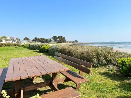 Location appartement à Sarzeau, Appartement charmant à Sarzeau avec vue sur la mer, 55 m²