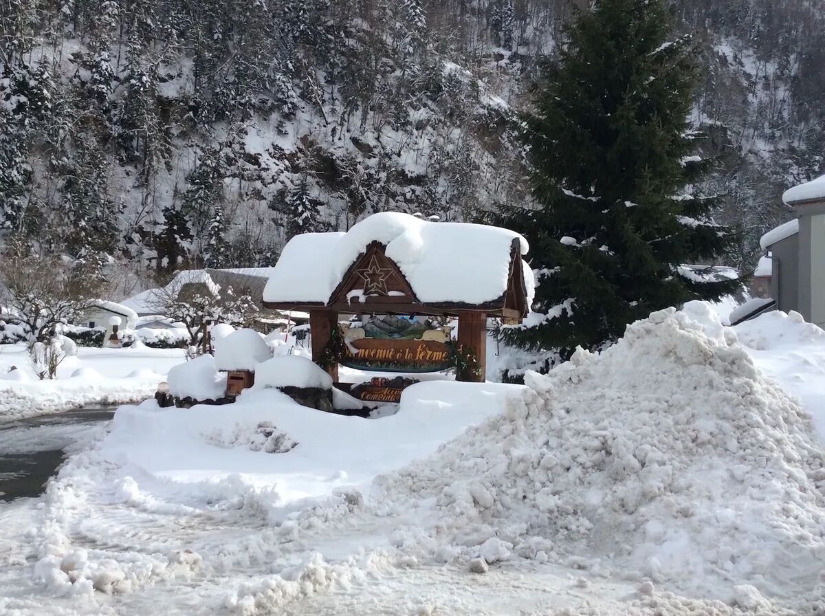 Maison familiale forestière à Cauterets avec vue montagne. - Photo 2