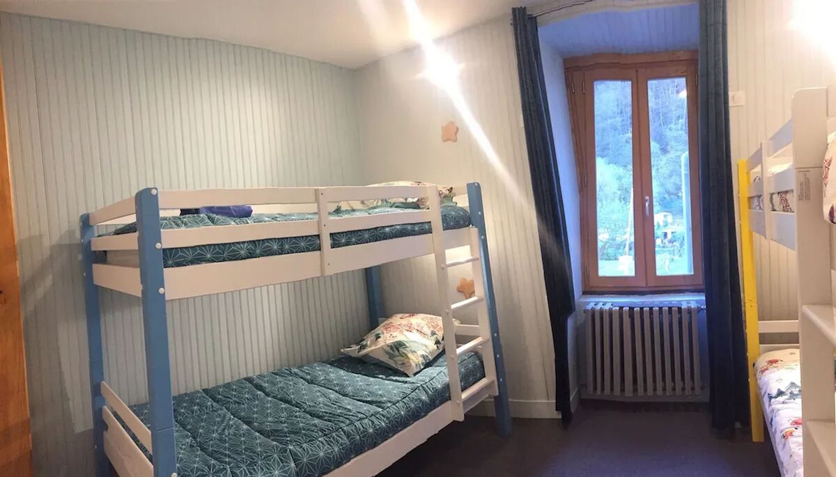 Maison familiale forestière à Cauterets avec vue montagne. - Photo 14