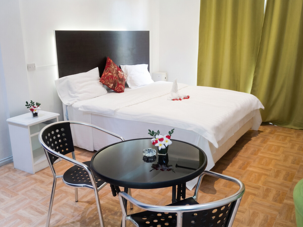 Studio moderne à Grand Baie avec balcon privé et parking gratuit - Photo 1