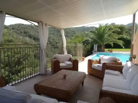 Villa vue mer avec piscine privée à Sari-Solenzara, 8 pers. : photo 4
