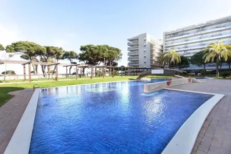 Appartement 2 chambres vue mer et piscine à Blanes : photo 8