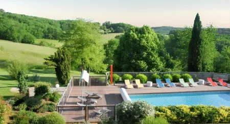 Maison avec jardin et piscine partagée à Puy-l'Évêque, 4 pers. : photo 2