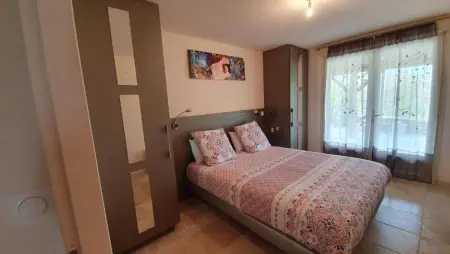 Maison avec jardin et piscine partagée à Puy-l'Évêque, 4 pers. : photo 8
