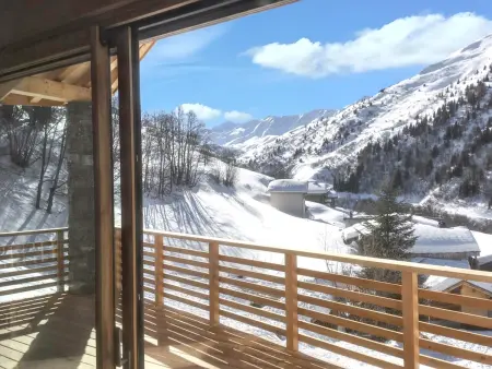 Chalet 180 m² à Valmeinier, 6 chambres, vue montagne et terrasse privée : photo 2