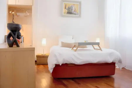 Appartement élégant au cœur de Madrid, 100 m² avec parking - Photo 2