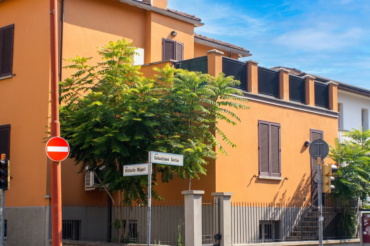 Studio de 45 m² avec balcon et parking gratuit à Bologne - Photo 11