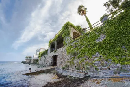 Maison moderne avec vue sur la mer à San-Martino-di-Lota - Photo 1