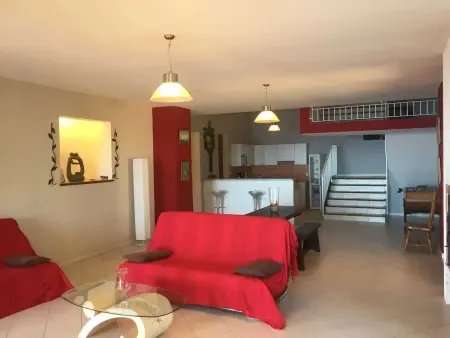 Maison moderne avec vue sur la mer à San-Martino-di-Lota - Photo 3