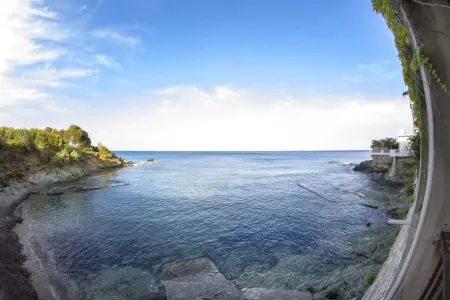 Maison moderne avec vue sur la mer à San-Martino-di-Lota - Photo 22