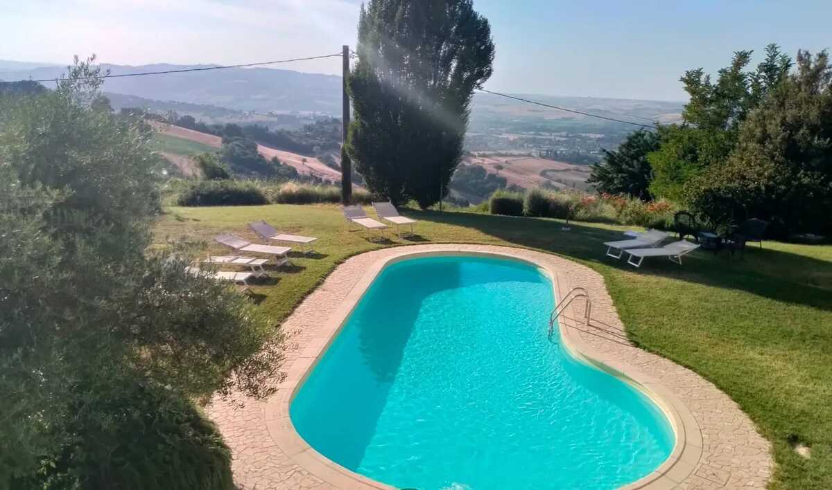 Villa 250m² 5 chambres piscine privée à Montelabbate - Photo 32