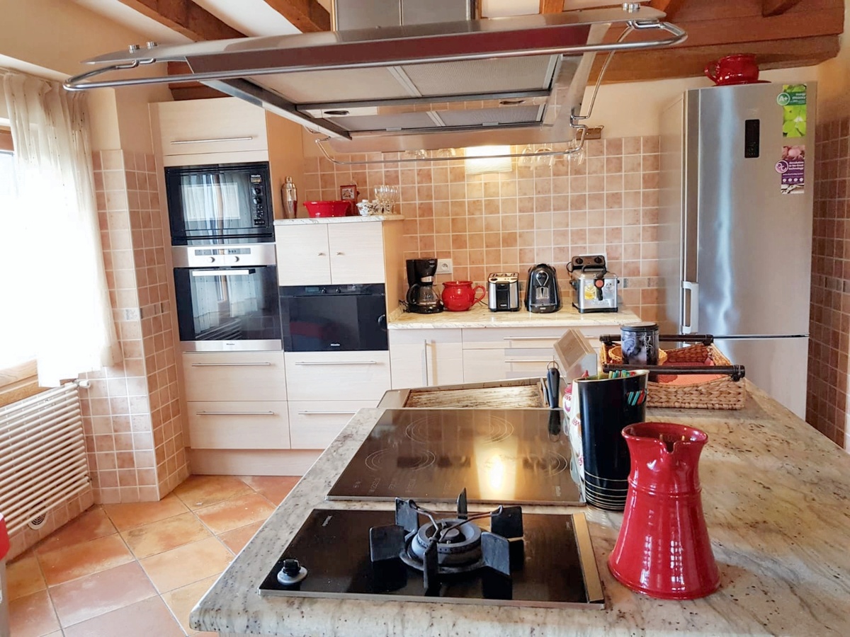 Maison 200 m² avec jacuzzi et vue montagne à Zugarramurdi - Photo 4