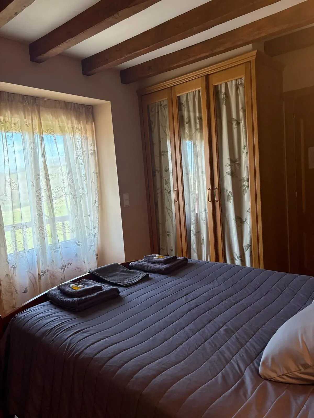Maison 200 m² avec jacuzzi et vue montagne à Zugarramurdi - Photo 23