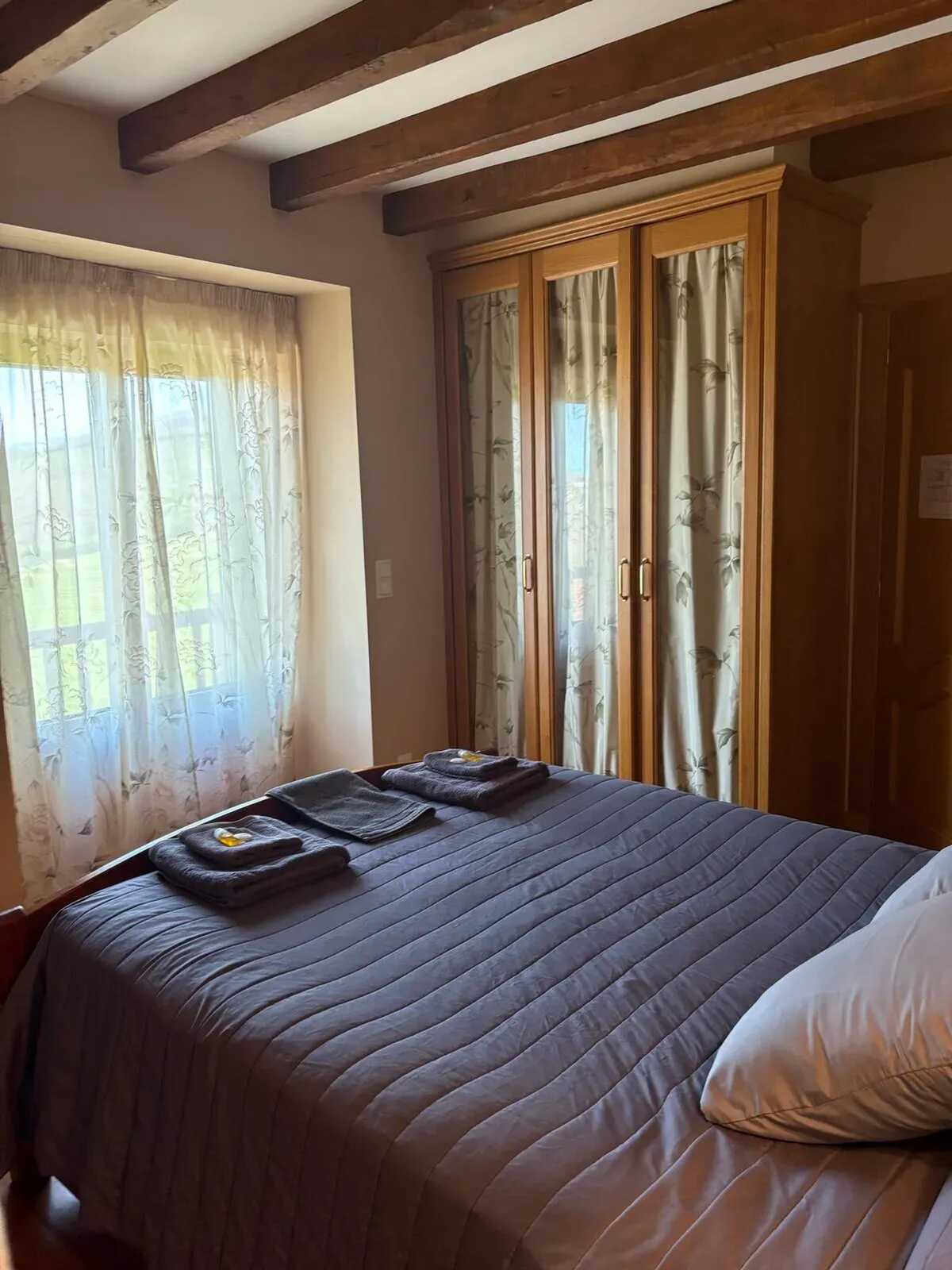 Maison 200 m² avec jacuzzi et vue montagne à Zugarramurdi - Photo 25