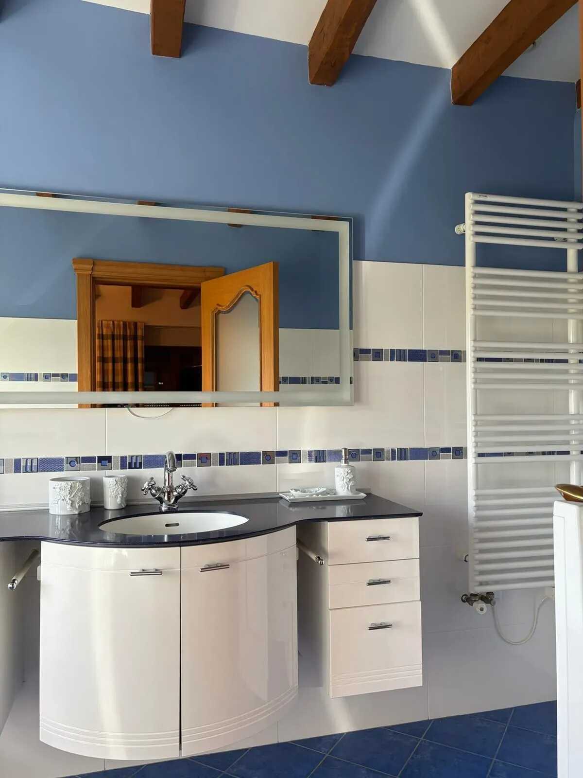 Maison 200 m² avec jacuzzi et vue montagne à Zugarramurdi - Photo 29