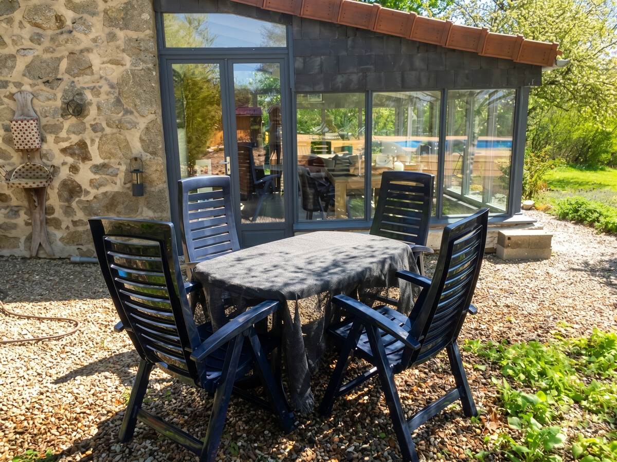 Maison 2 pers. avec piscine partagée à Charron - Photo 12