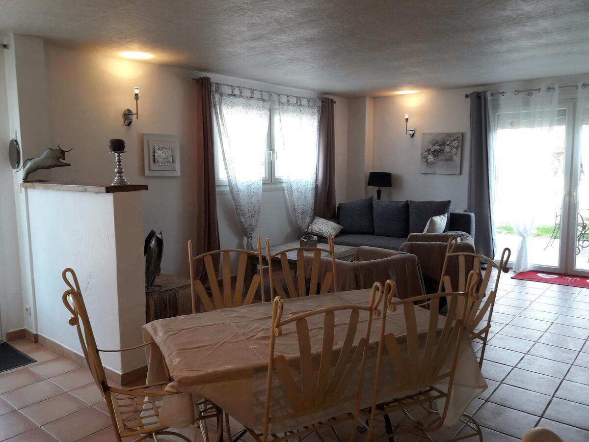 Maison 4 pers. à Maillane avec piscine privée - Photo 4