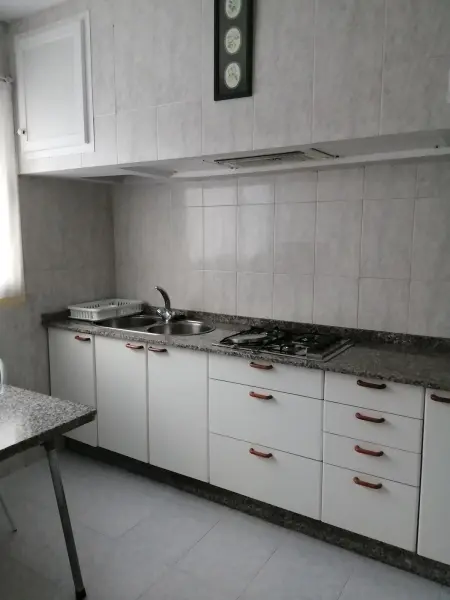 Appartement 4 chambres à Bueu, 110 m², pour 6 personnes : photo 3